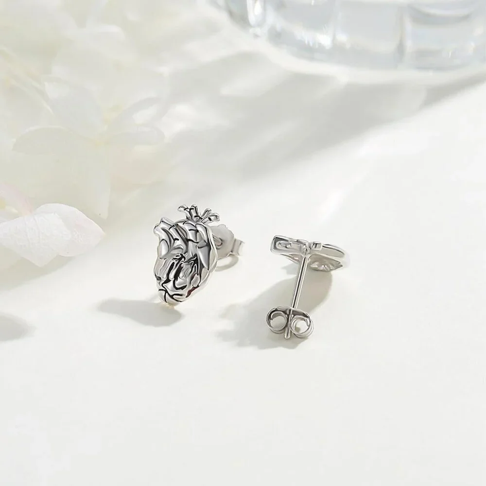 N/A gothic stud
